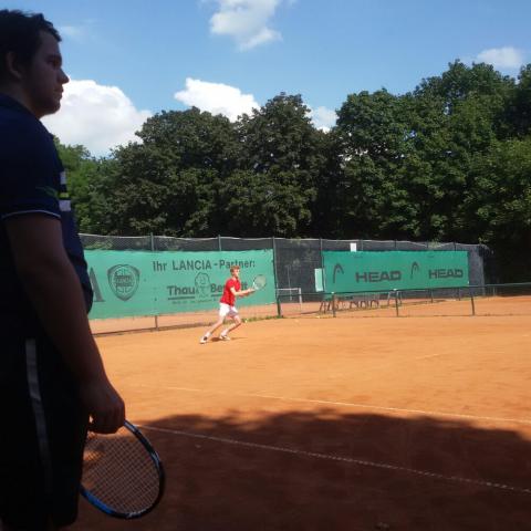 Alpadia Berlin-Werbellinseee Premium+ Tennis activity