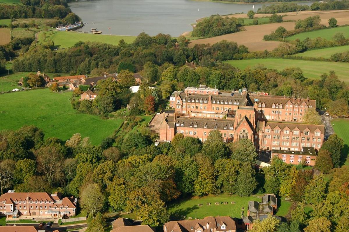 Summer camp in Ardingly | Alpadia Language Schools