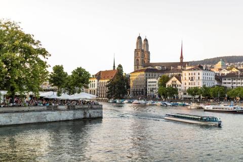 Sightseeing in Zurich with Alpadia Languges