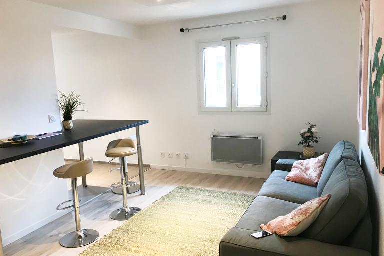 Alpadia Villeurbanne living-room