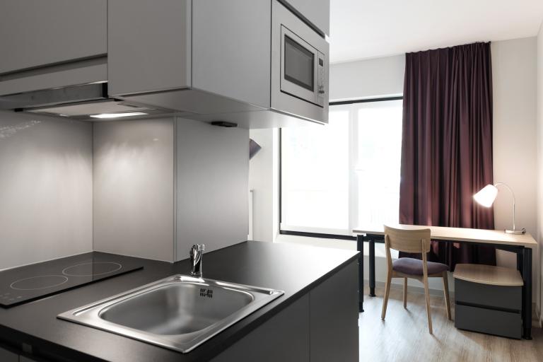 kaplan-staytoo-residence