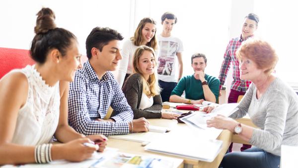 Alpadia language courses for 16+